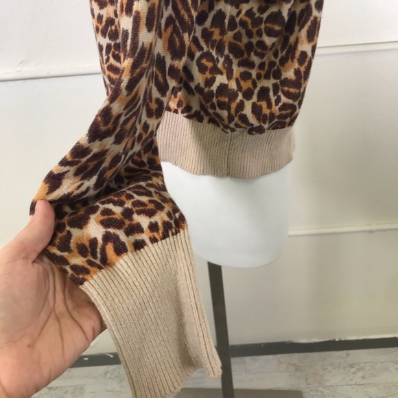 Elodie Perfect Knit Pullover Sweater - Picture 3 of 8